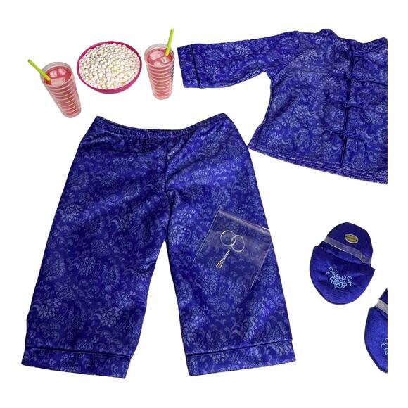 American Girl SLEEPOVER PJS & ACCESSORIES Purple Pajamas Popcorn Lemonade Books - Picture 7 of 13
